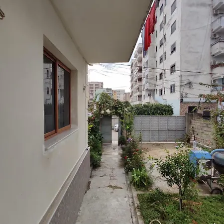 Gjoni Appartement *